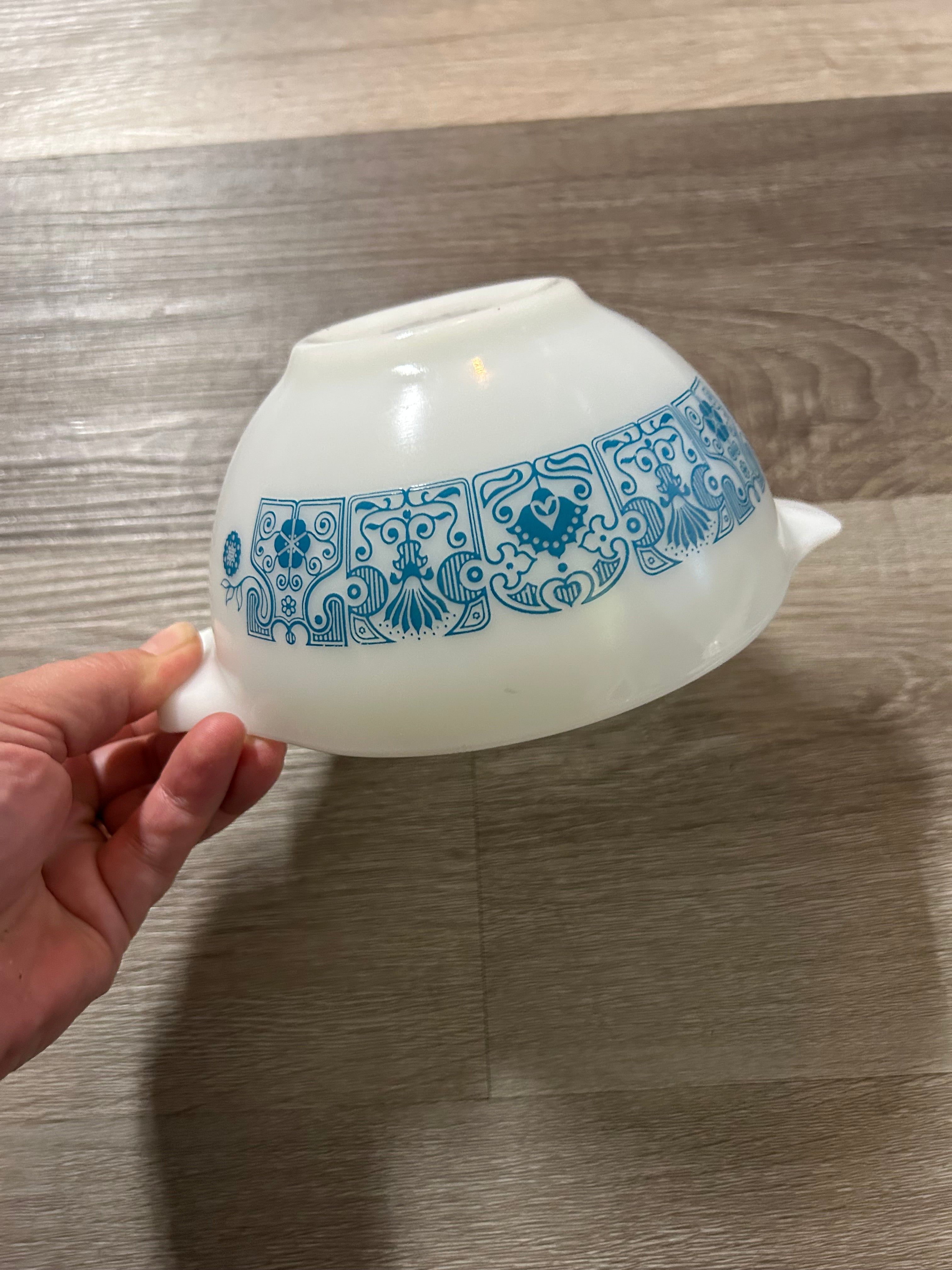 Vintage PYREX Blue Horizon 1-1/2 Pint Cinderella Bowl Nesting #441 USA Mixing 6”